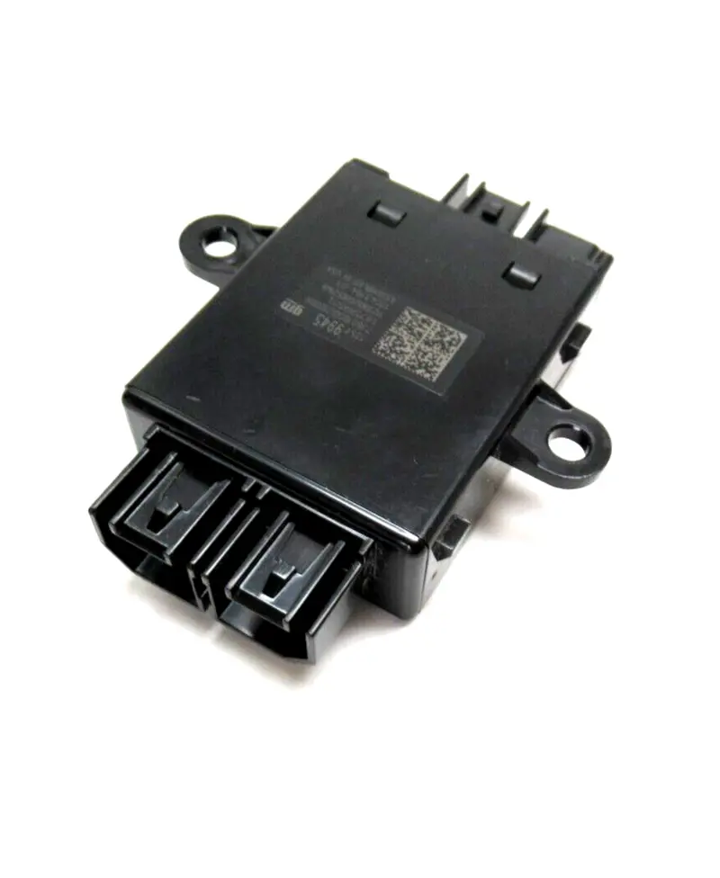12 Volt Accessory Power Usb Receptacle Rear Upper Lower Cadilla Lyriq 13549945 1