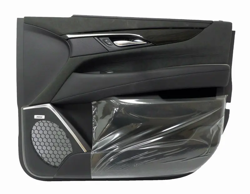 84031307 Front Rh Passenger Side Door Panel Jet Black 2015-16 Cadillac Escalade 1