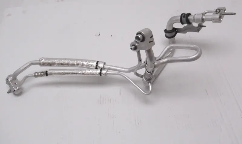 A/C Refrigerant Exchanger With Stud Cadillac Escalade Chevrolet Tahoe Gmc Yukon 1