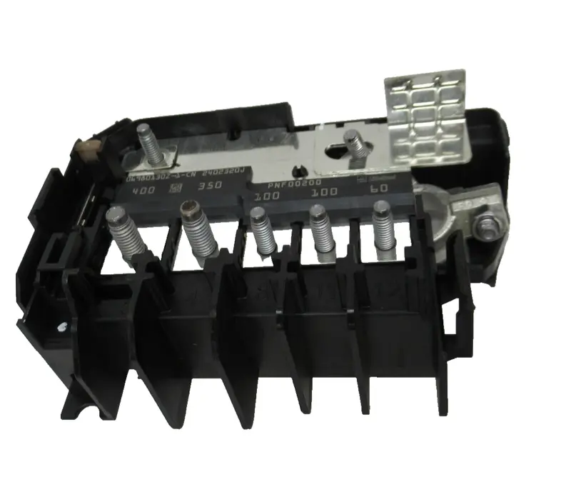 Battery Distribution Engine Fuse Block 2023 Cadillac Lyriq Chevrolet Equinox 1