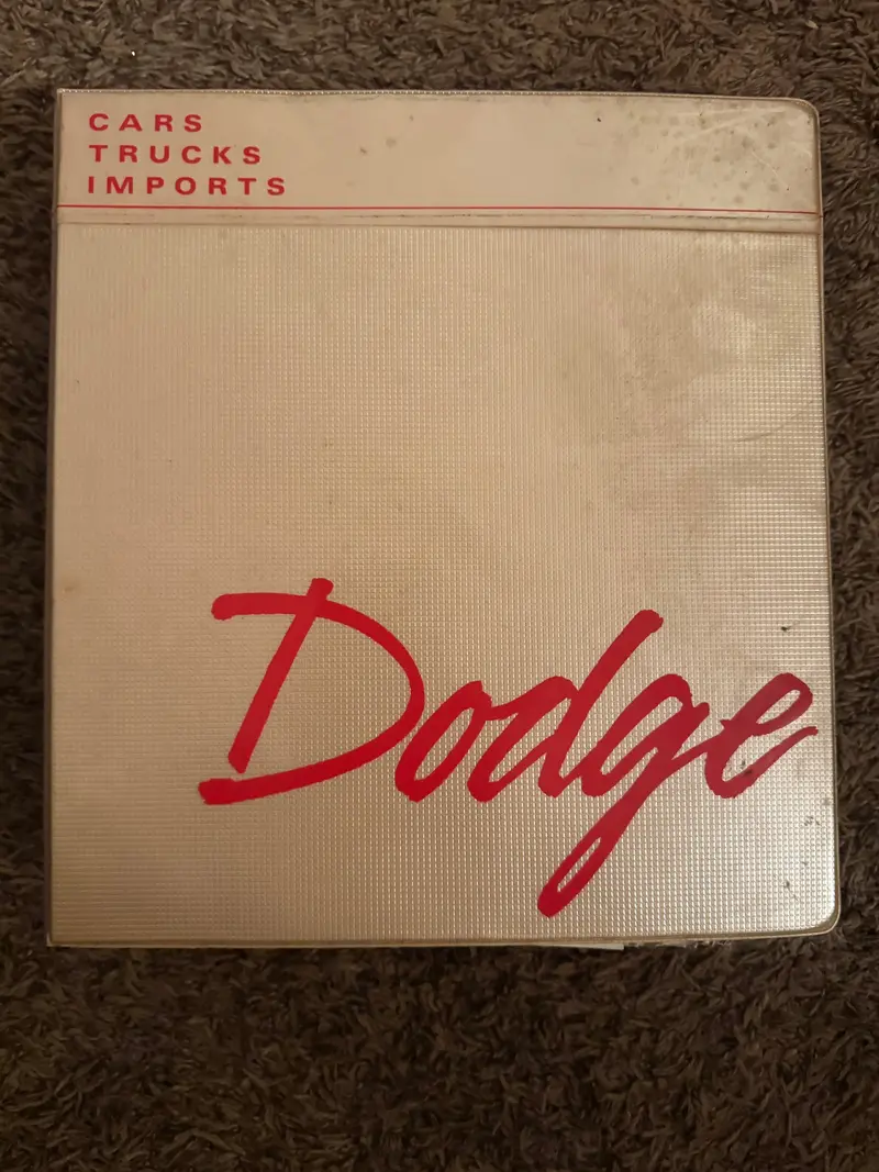 Dodge Marketing Binder 1989 1