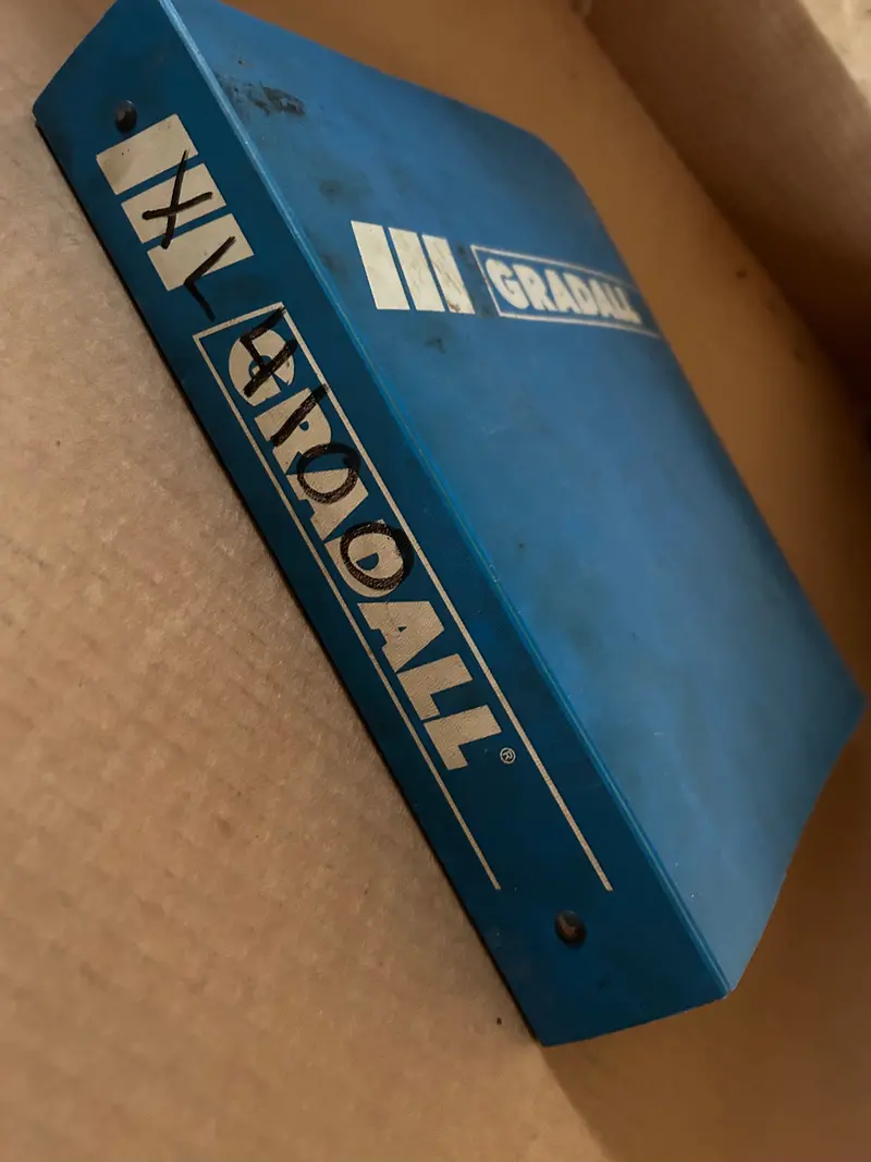 Gradall _ Xl 4100 Original Issue _ Parts Manual 7/12/93 1