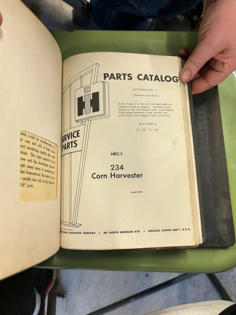Ih _ 234 Corn Harvester _ Parts Catalog Hrc-1 1
