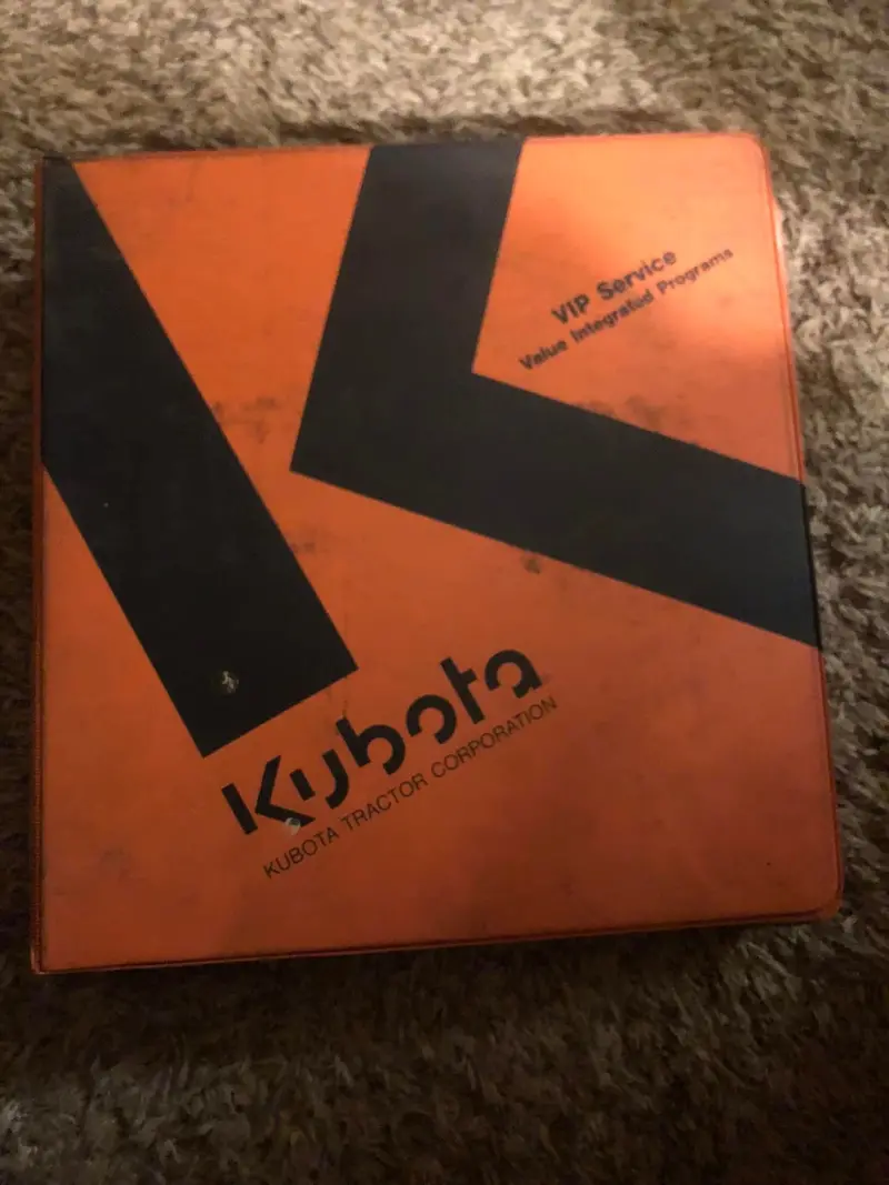 Kubota _ Vip Service Binder _ 1995 & 96 Service Bulletins + Service Summary 1