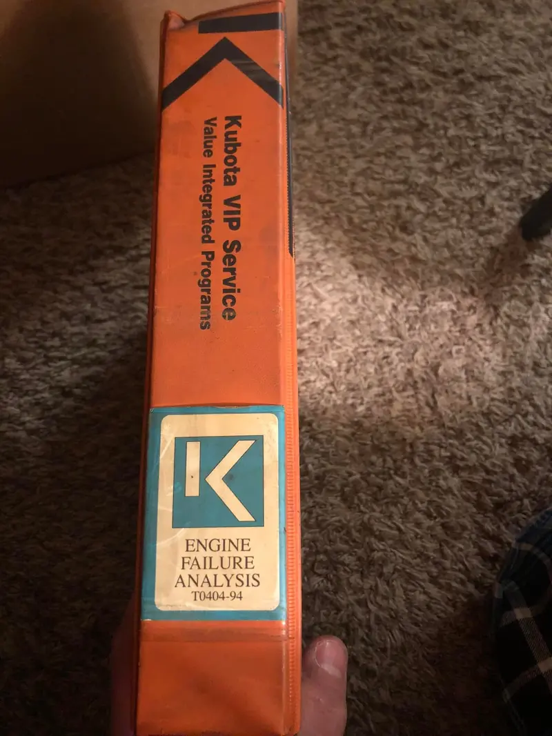 Kubota _ Vip Service Binder _ Engine Failure Analysis + Vhs 1