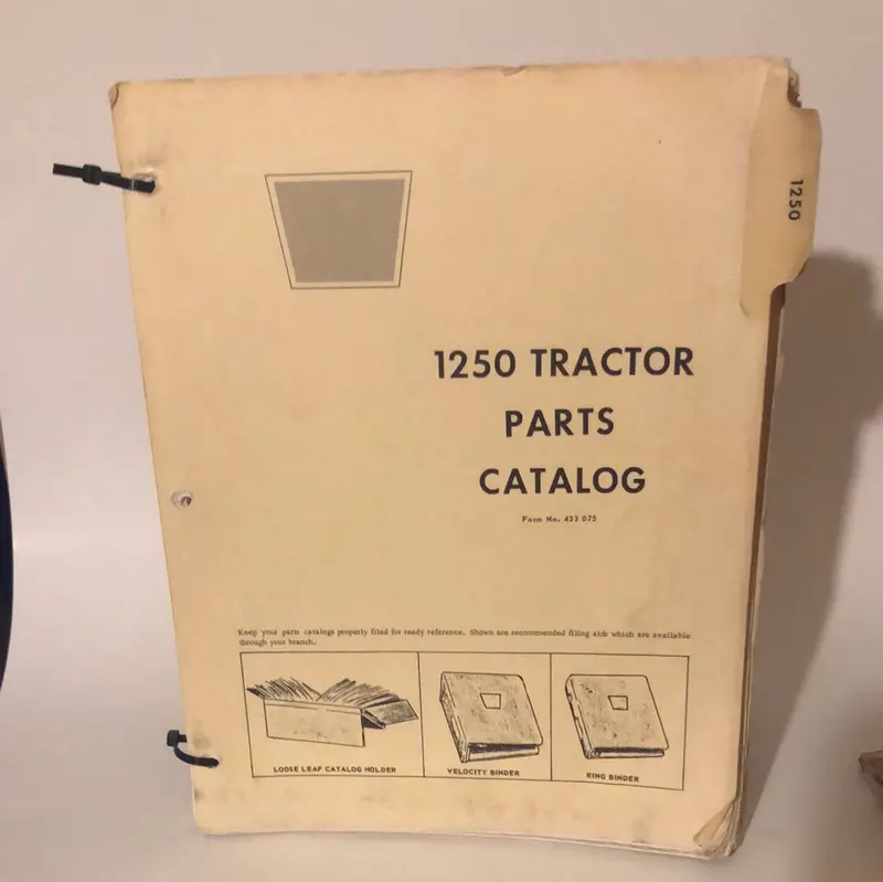 Oliver 1250 Tractor _ Parts Catalog & Shop Manual Combo 1